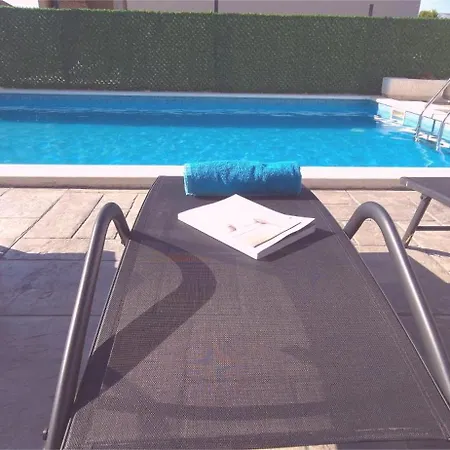 3 Bedroom With Private Pool Σπλιτ