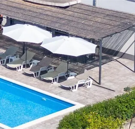 Apartment 3 Bedroom With Private Pool Split